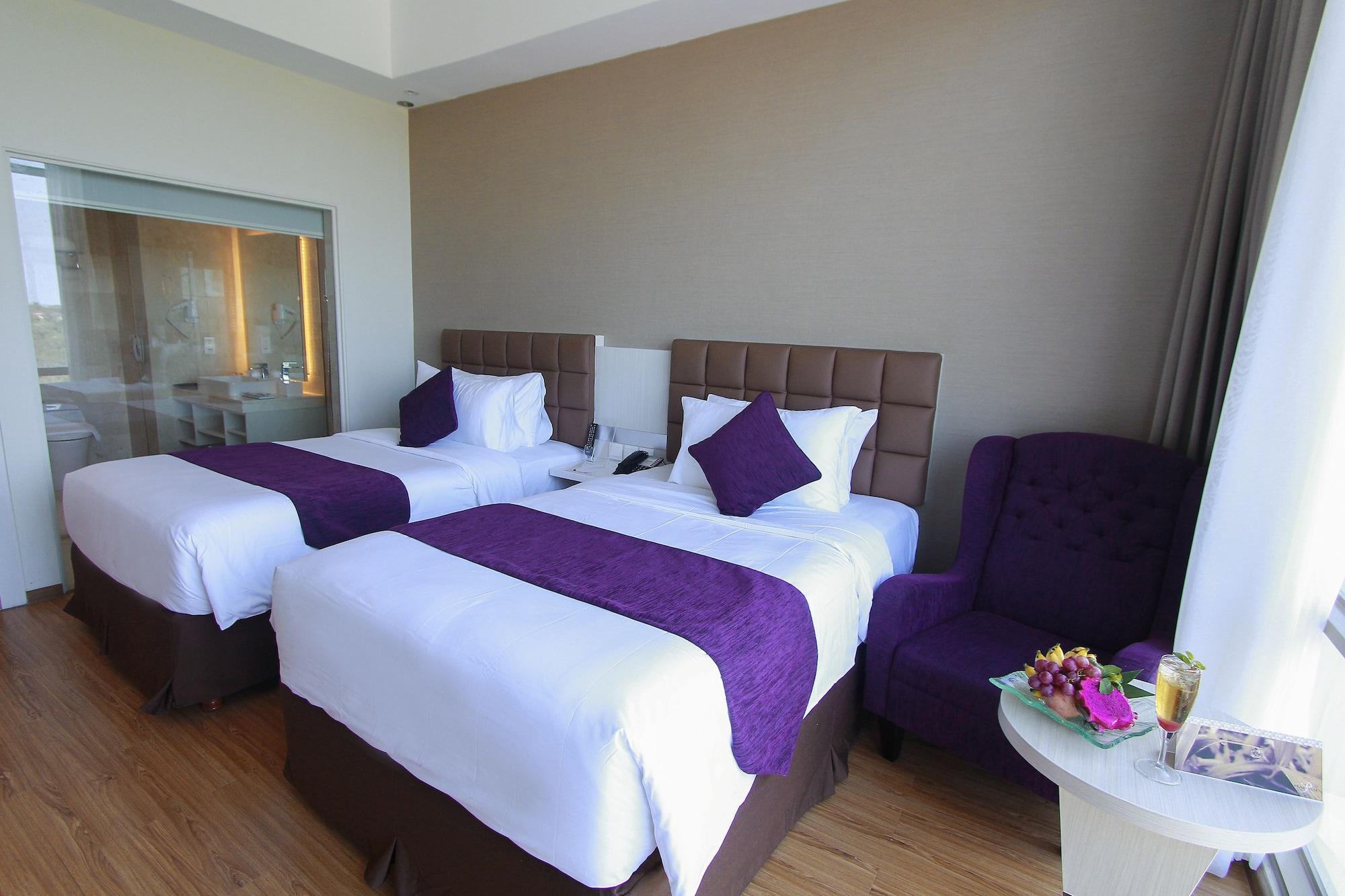 Platinum Hotel & Convention Hall Balikpapan Kültér fotó