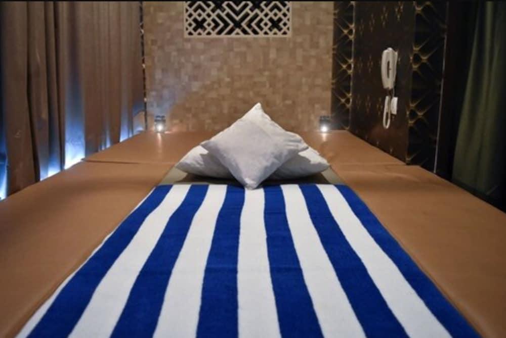 Platinum Hotel & Convention Hall Balikpapan Kültér fotó