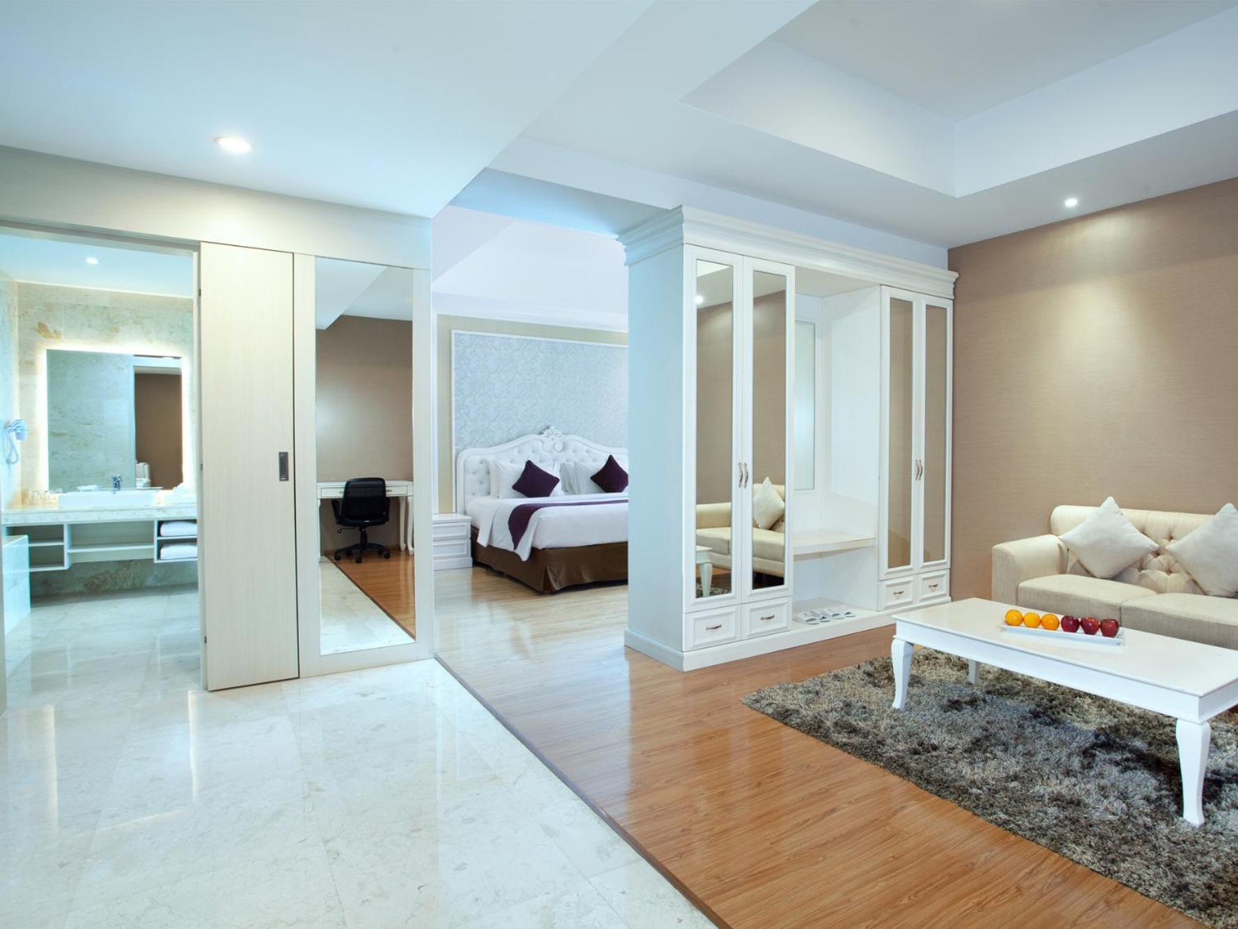 Platinum Hotel & Convention Hall Balikpapan Kültér fotó