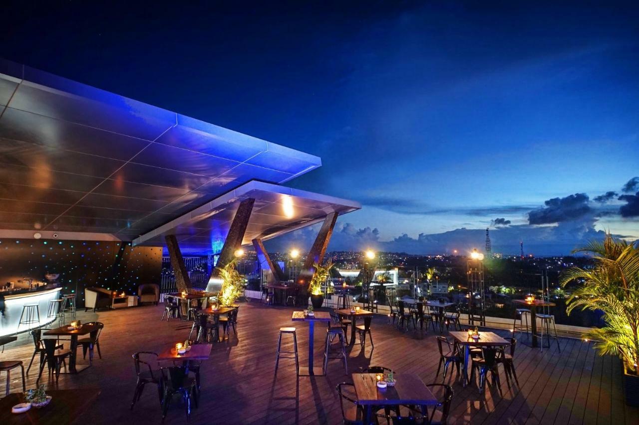 Platinum Hotel & Convention Hall Balikpapan Kültér fotó